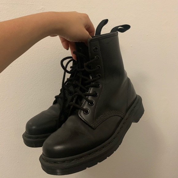 1460 Mono Black Dr. Marten Boots - Picture 4 of 7